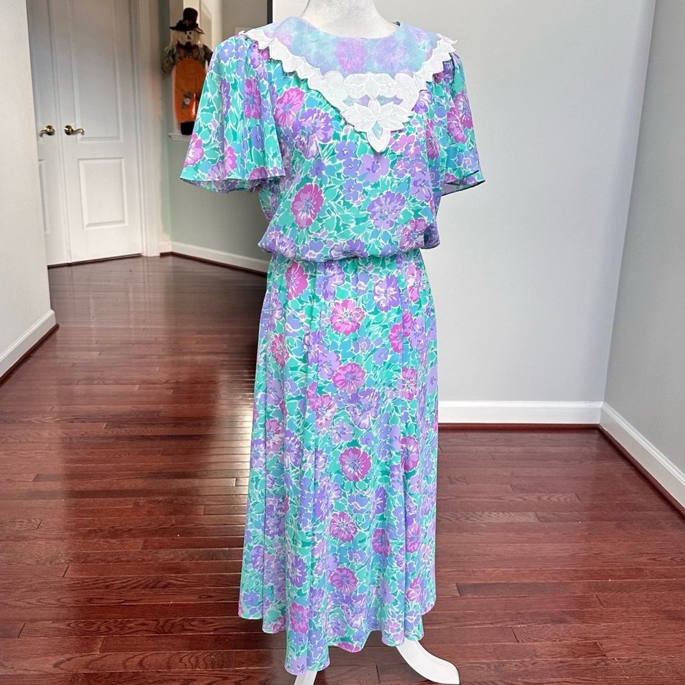 Vintage Made in USA JT Dress 80s 90s 2000s Green Purple White Floral Dress